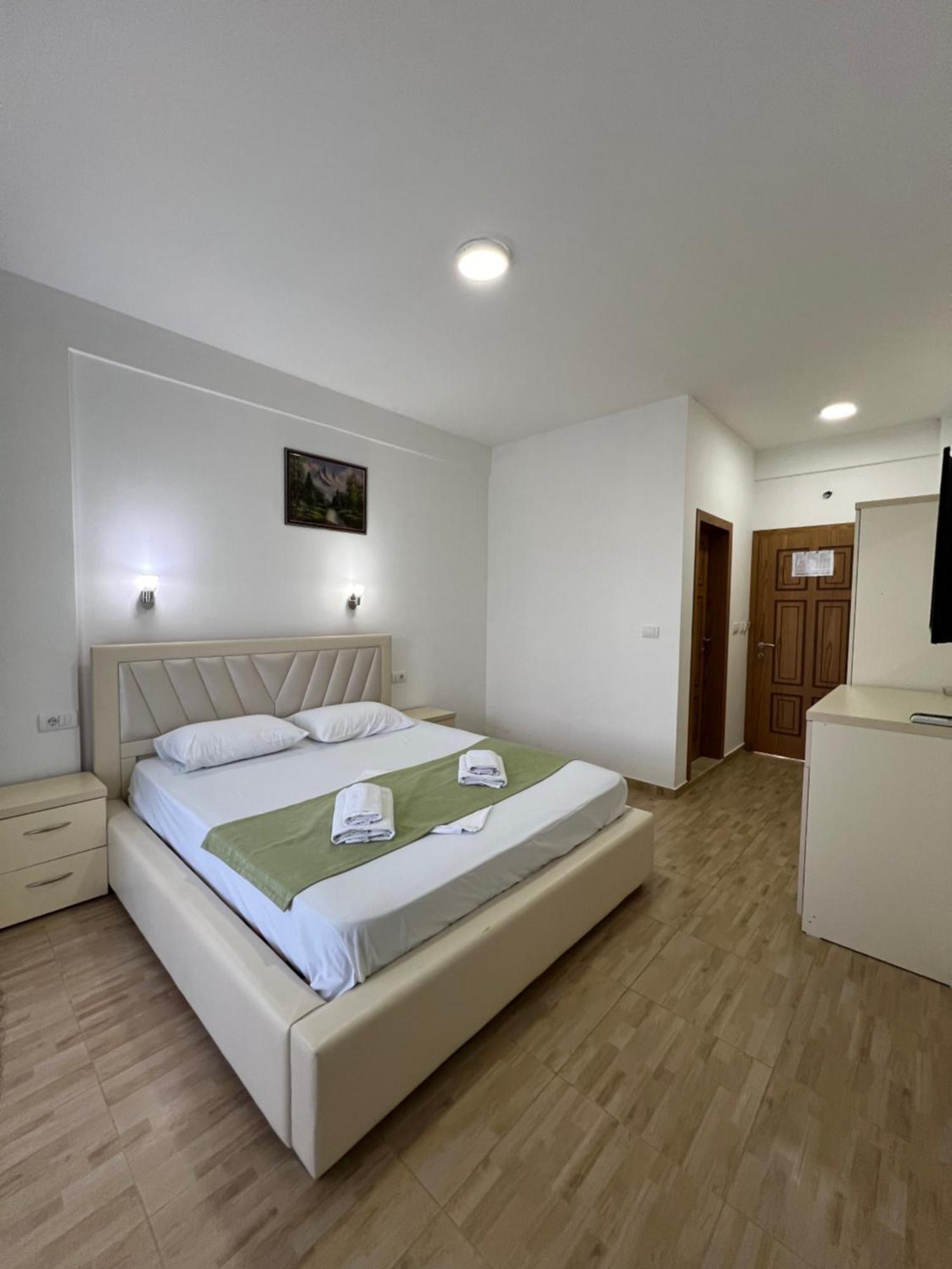 Apartment Fati & Flori Ulcinj